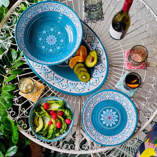 Outdoor Dining Accessories & Tableware