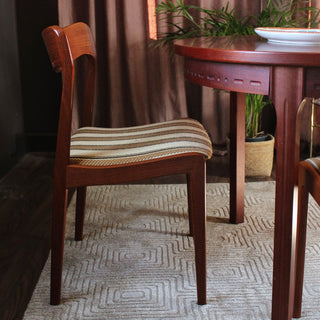 Mid Century Dining Chairs | Set of 6 in Archived from Oriana B www.orianab.com