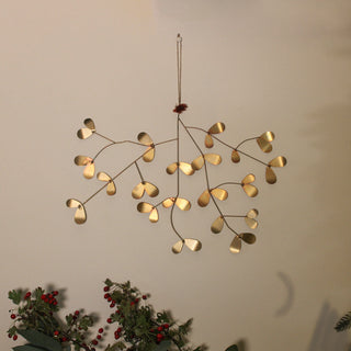 Gold Metal Mistletoe in Christmas from Oriana B. www.orianab.com